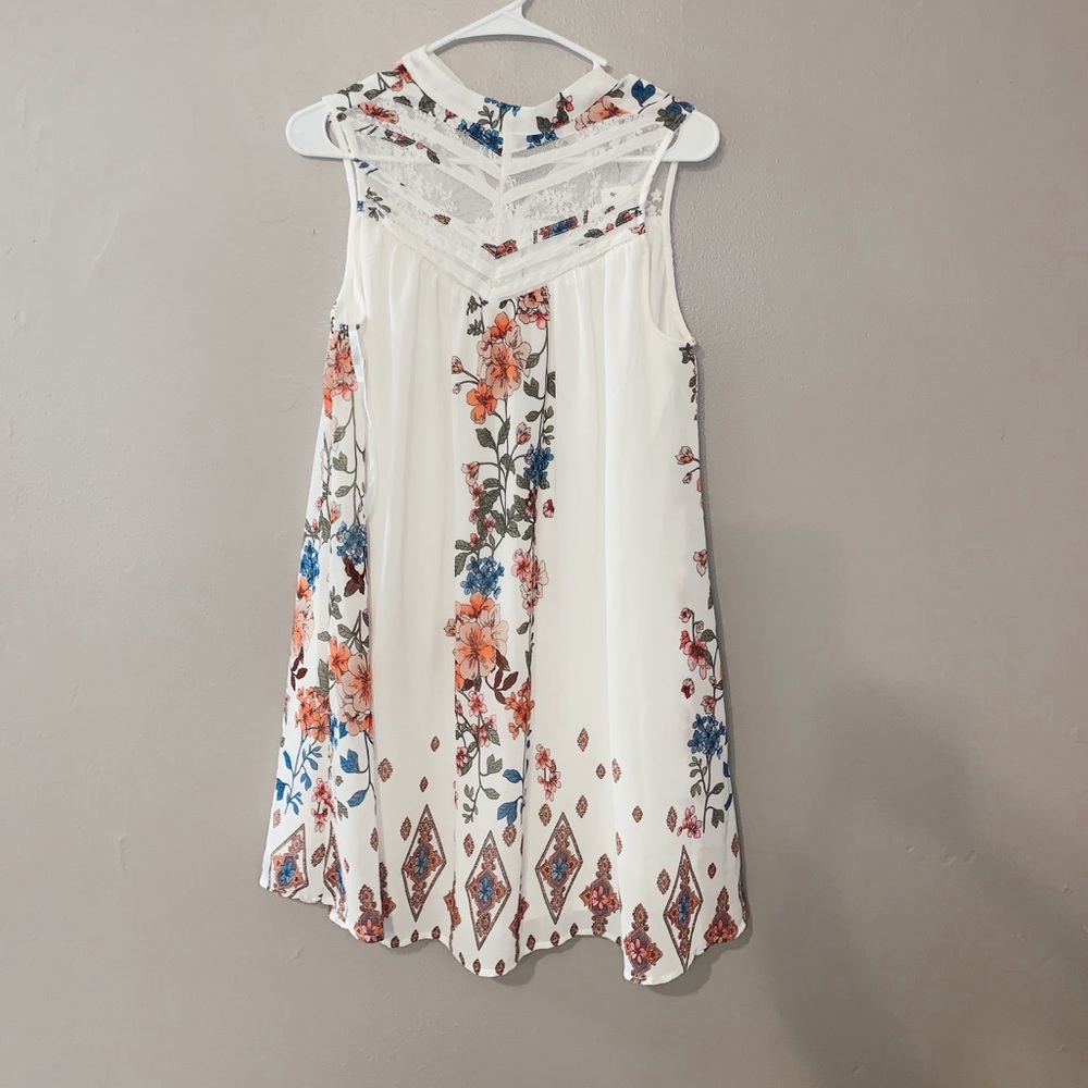 floral high neck francesca’s dress/ NWT